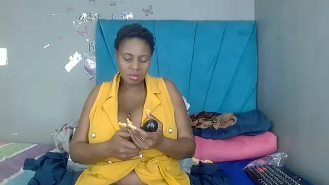 Bustyboobs1986xXx online show from June 14, 10:34 pm