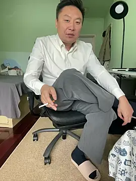 mrcake666 online show from June 18, 9:14 am
