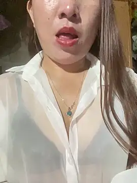 Poppy dogy online show from May 29, 1:20 pm