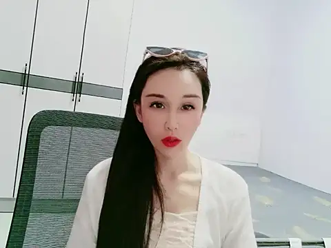 xiyueyue030 online show from May 5, 7:27 am
