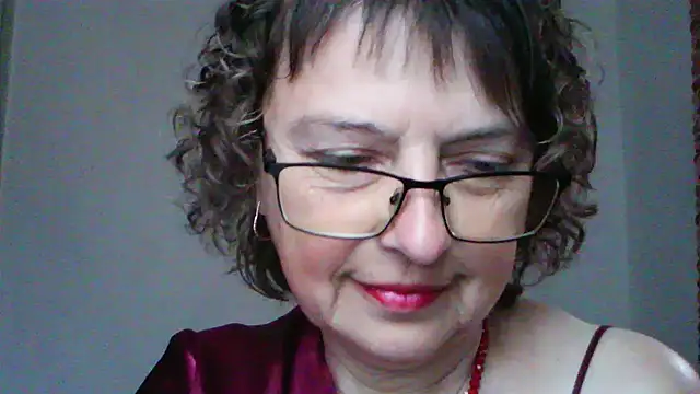 Snapshot of ElizabethGorden chatting on June 4, 4:29 am ElizabethGorden online show from June 4, 4:29 am