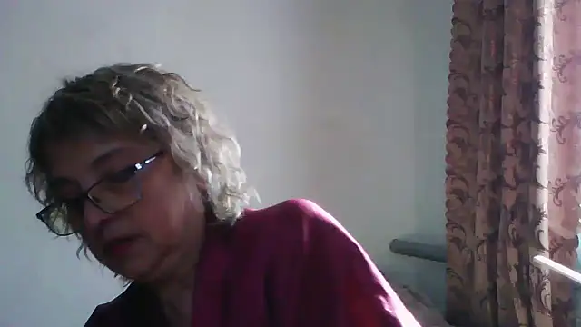 ElizabethGorden online show from July 11, 5:54 am