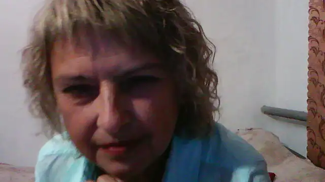 ElizabethGorden online show from July 11, 5:59 pm