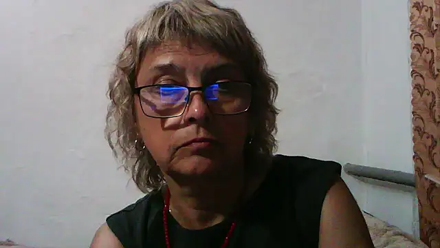 ElizabethGorden online show from July 21, 5:59 pm