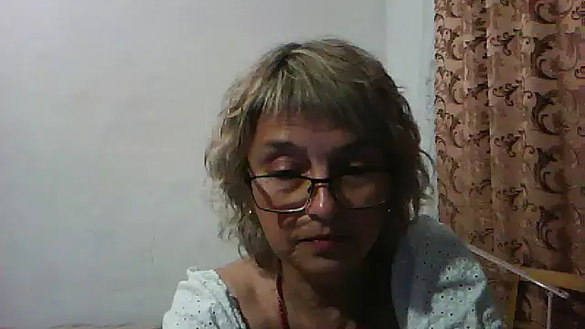 ElizabethGorden online show from August 2, 5:55 pm