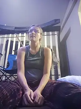 Queenle91 online show from June 27, 1:21 am