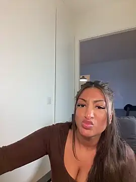 juicyprincess66 online show from June 4, 6:03 pm