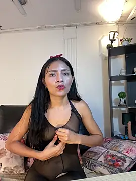 Snapshot of Karol_Wilde chatting on May 19, 1:00 am Karol Wilde online show from May 19, 1:00 am