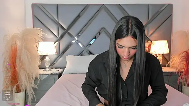 Snapshot of MadisonHerrera chatting on June 4, 5:30 pm MadisonHerrera online show from June 4, 5:30 pm