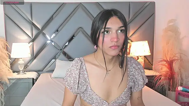 Snapshot of MadisonHerrera chatting on June 19, 5:06 pm MadisonHerrera online show from June 19, 5:06 pm
