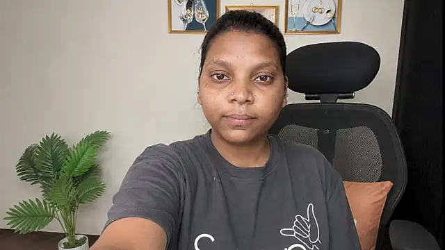 Snapshot of TANIYA8651 chatting on May 16, 5:23 pm TANIYA8651 online show from May 16, 5:23 pm