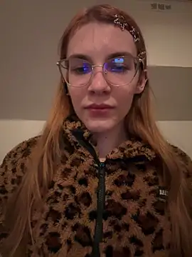 Snapshot of femboykittyxo chatting on May 14, 12:28 am femboykittyxo online show from May 14, 12:28 am