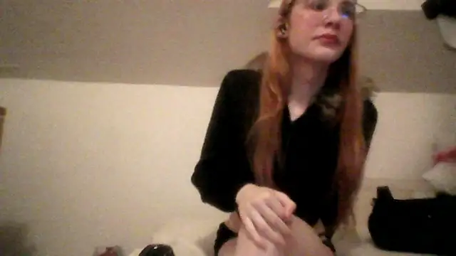 Snapshot of femboykittyxo chatting on May 19, 10:27 pm femboykittyxo online show from May 19, 10:27 pm