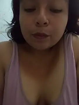 Samantha vero online show from May 12, 4:48 pm