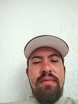 Snapshot of AdrianP4 chatting on July 1, 7:35 pm AdrianP4 online show from July 1, 7:35 pm