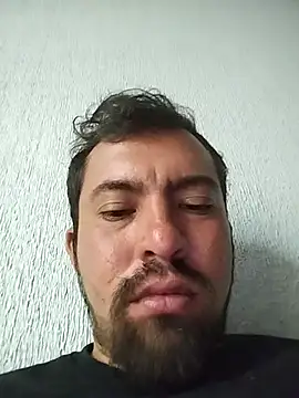 Snapshot of AdrianP4 chatting on July 5, 9:05 am AdrianP4 online show from July 5, 9:05 am