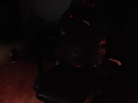 Snapshot of lilgothboy chatting on June 12, 6:01 am lilgothboy online show from June 12, 6:01 am
