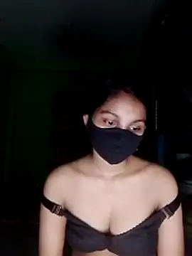 Snapshot of Eshu--ya chatting on May 24, 6:35 pm Eshu--ya online show from May 24, 6:35 pm