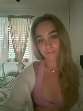 LillyStarr online show from June 28, 6:03 pm