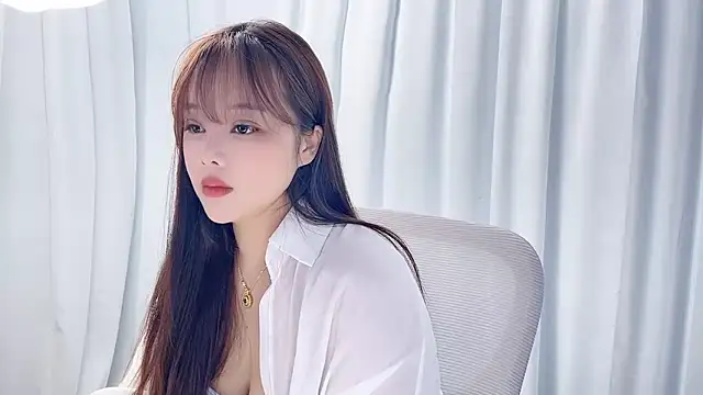 Snapshot of Qingqing19 chatting on June 6, 3:22 am Qingqing19 online show from June 6, 3:22 am