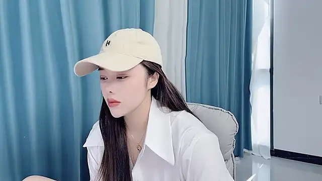 Snapshot of Qingqing19 chatting on June 16, 2:36 am Qingqing19 online show from June 16, 2:36 am