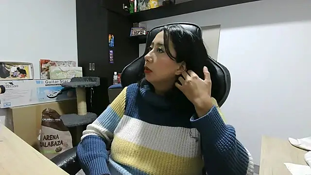 Snapshot of saramaSS chatting on May 29, 4:10 am saramaSS online show from May 29, 4:10 am