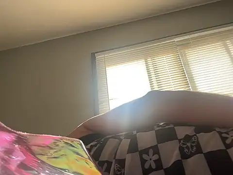 Harmonyfae online show from May 24, 1:49 pm