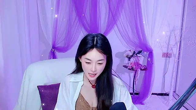Tili Lucky online show from June 14, 2:24 am