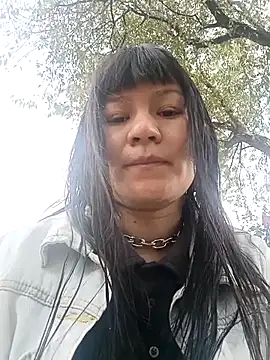 Snapshot of Bathory777 chatting on June 3, 1:36 pm Bathory777 online show from June 3, 1:36 pm
