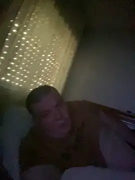 Snapshot of Joseluis_8 chatting on June 13, 12:58 pm Joseluis 8 online show from June 13, 12:58 pm