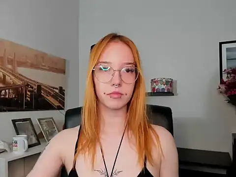foxSonya online show from May 25, 5:46 am