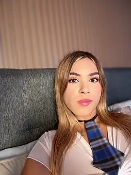 Natalia  vidal online show from July 15, 10:15 pm