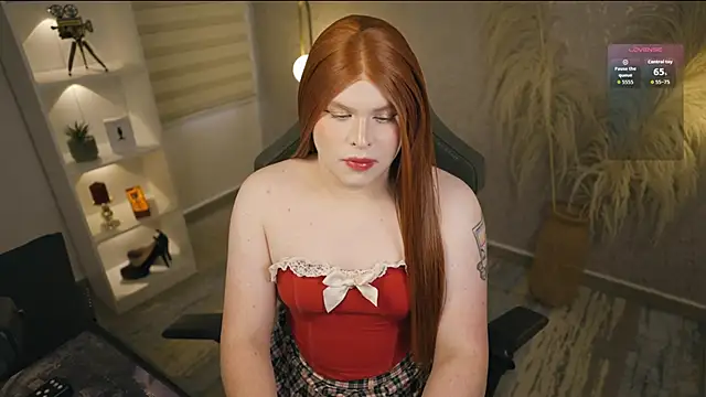 Kessia  online show from June 3, 2:33 pm