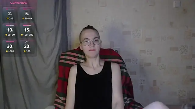 Alessa Kiss online show from June 20, 10:07 am