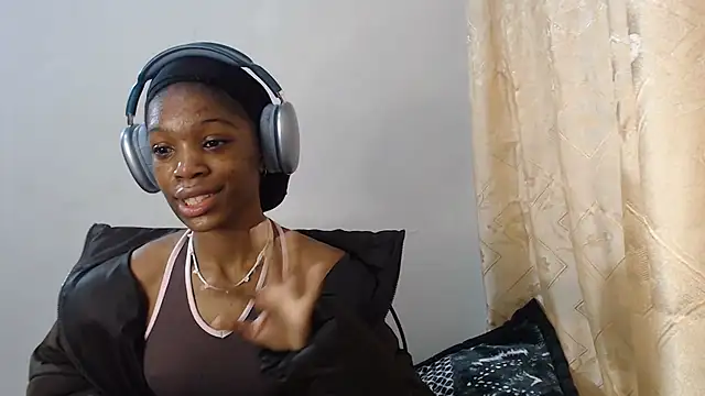 PetiteBarbie 05 online show from July 23, 6:22 am