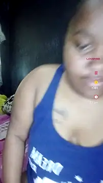 Snapshot of ChubbyMidgetxxx19 chatting on June 27, 12:33 pm ChubbyMidgetxxx19 online show from June 27, 12:33 pm