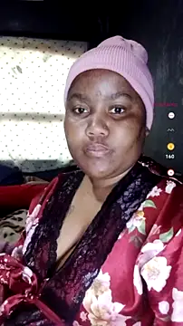 Snapshot of ChubbyMidgetxxx19 chatting on July 9, 5:55 am ChubbyMidgetxxx19 online show from July 9, 5:55 am