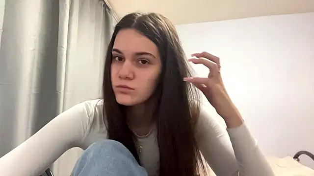 MaryRaven online show from May 19, 3:18 pm