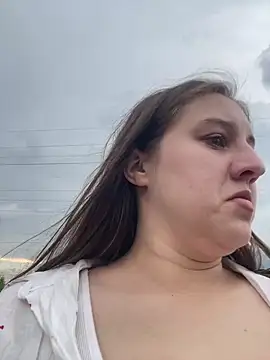 viksiss online show from July 4, 2:01 pm