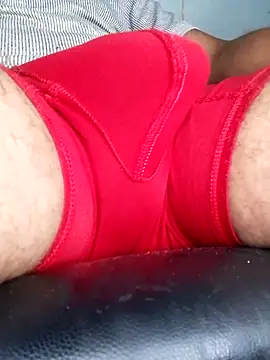 Snapshot of masterTsBigCock chatting on May 10, 1:00 am masterTsBigCock online show from May 10, 1:00 am