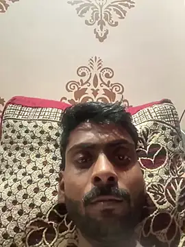 Moodupsex online show from May 10, 5:40 pm