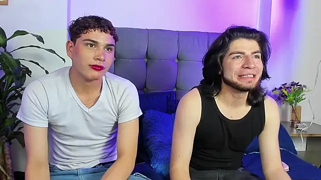 noaa and aaron  online show from May 7, 7:41 pm