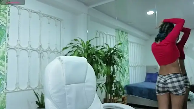 baby julieta00 online show from June 5, 12:22 pm