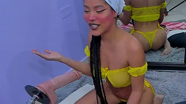 sharonbombo online show from June 28, 5:57 am