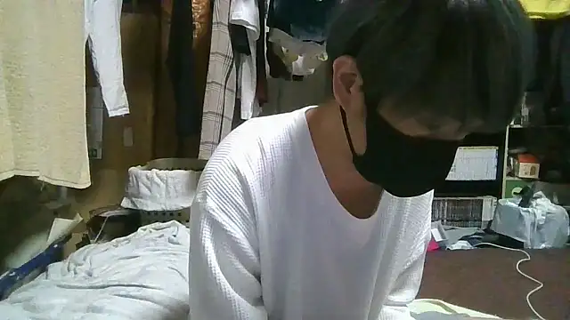 Snapshot of kazupan22 chatting on June 6, 11:59 am kazupan22 online show from June 6, 11:59 am