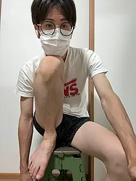 Snapshot of h_japmen chatting on July 15, 2:55 pm h japmen online show from July 15, 2:55 pm