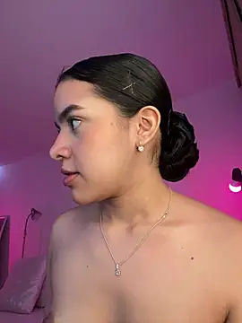 Snapshot of fluffylips chatting on July 14, 1:06 pm fluffylips online show from July 14, 1:06 pm