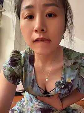Iridessa- online show from July 30, 10:58 am