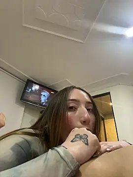 Snapshot of Valery_Salmons chatting on July 2, 12:32 am Valery Salmons online show from July 2, 12:32 am