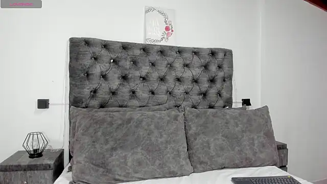 Alana2916 online show from June 26, 1:04 pm